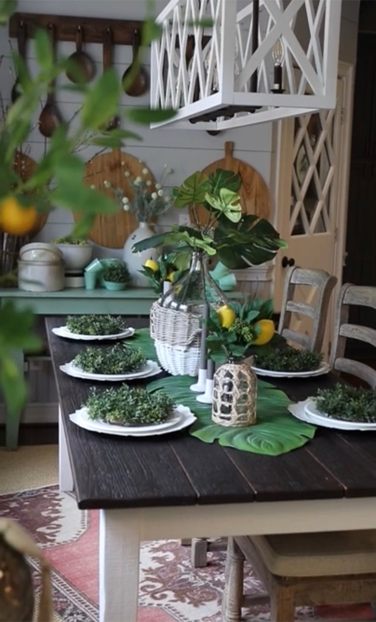 Summer Kitchen Tablescape