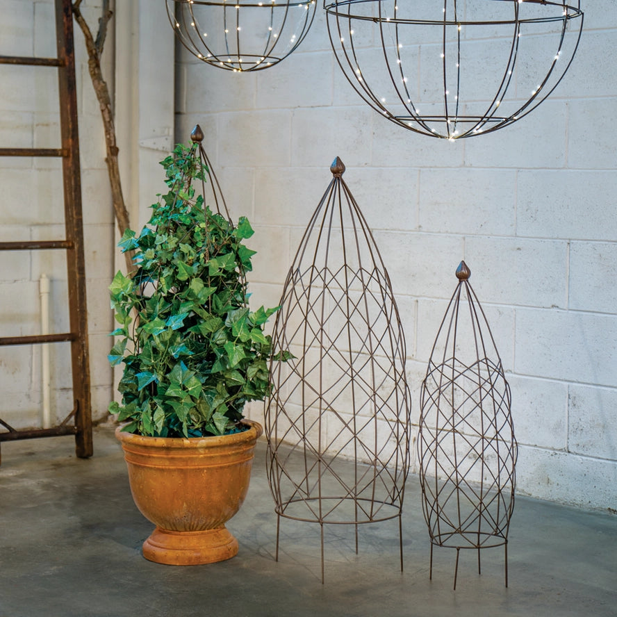 Round Metal Topiary, Size Options