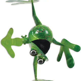Izzy Frog Sculpture