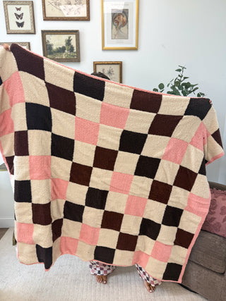BIRDIE Mulled Berry Checkered Blanket