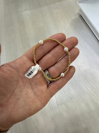 Pre order 4 pearl stretch bracelet