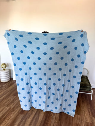 BIRDIE Reversible Blanket in Powder Blue Dot