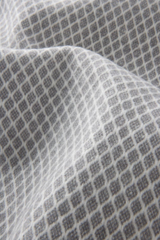Pre Order Diamond Lattice Throw
