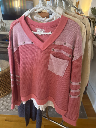 Contrast Knit V-Neck Pullover