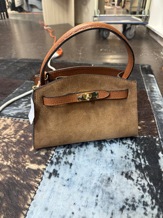 Pre order Diana bag