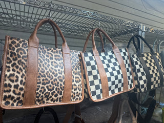 Pre order Julie shoulder bag