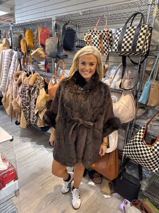Pre order Faux fur poncho