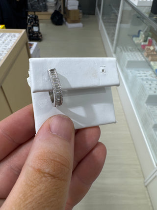 Pre order Channel set moissanite Huggies