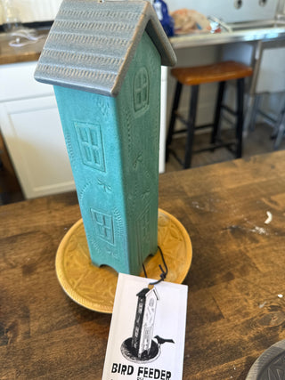 HBF-House Bird Feeder