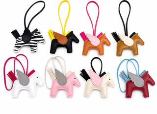 Pre order Herman horse charm