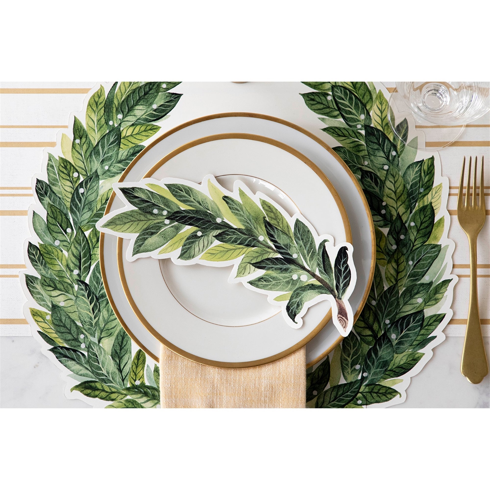 Die-Cut Laurel Wreath Placemat