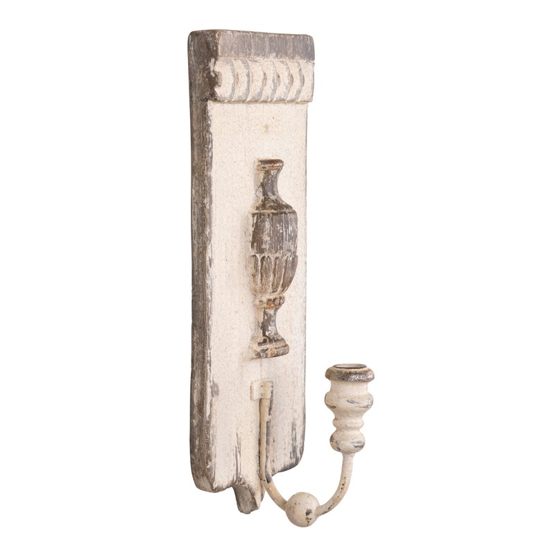 Classic Wall Sconce