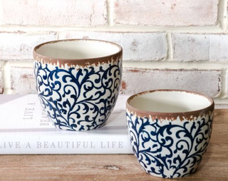 Set of 2 Blue Damask Planters