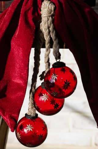 Red Star Trio Ornament Hanger
