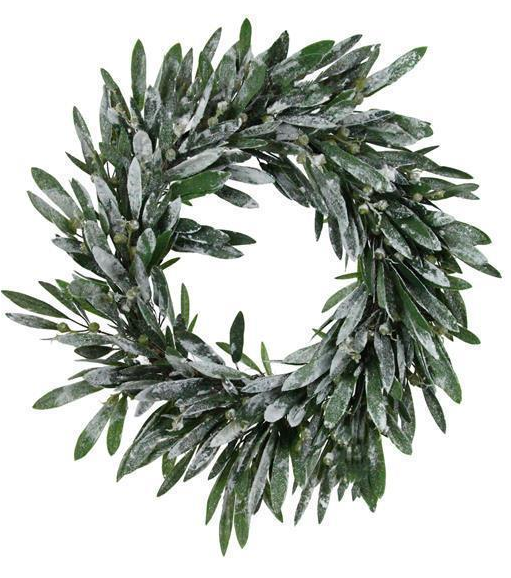 26"Dia Laurel Wreath with Snow