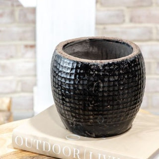 Black Pattern Planter
