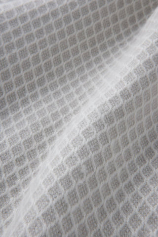 Pre Order Diamond Lattice Throw