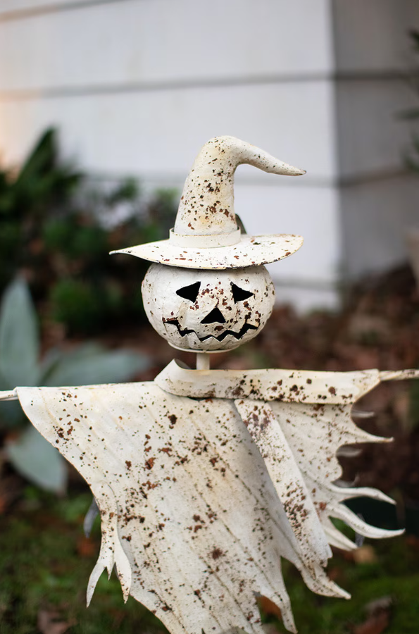 Rustic White Metal Scarecrow Yard Stake