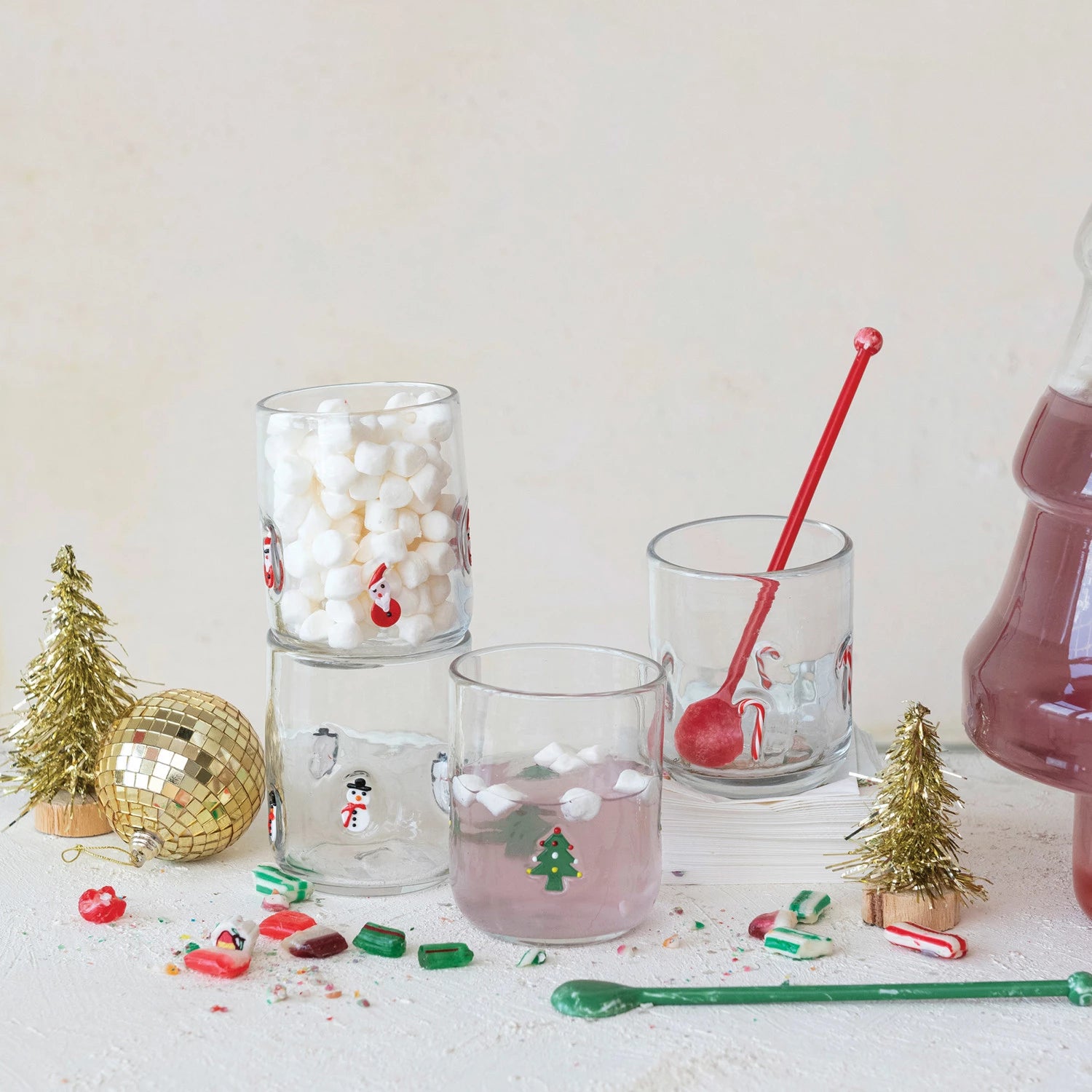 Drinking Glass with Embedded Holiday Icon Pattern, Set of Four