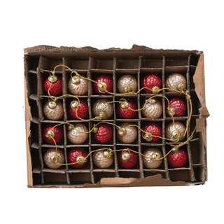 Berry & Blush Embossed Mercury Glass Ball Ornament Garland